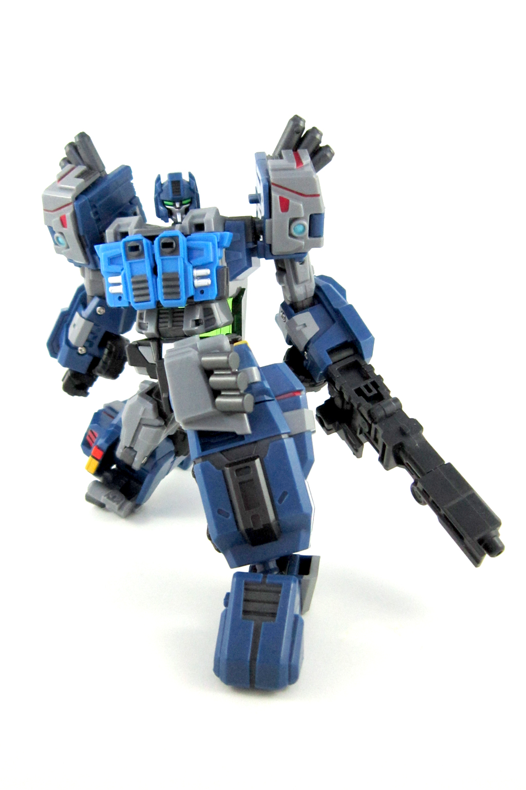FansProject Fully Unveils Warbot WB-002 Steel Core Figure